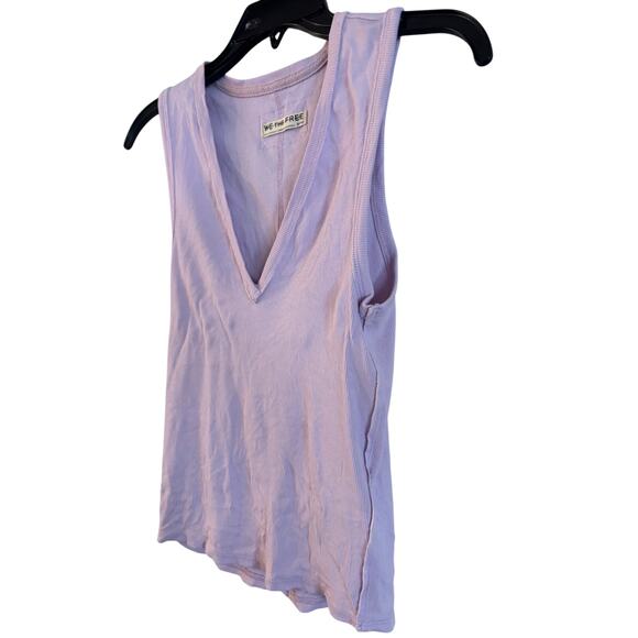 Free People We The Free Neria Tank Top Brush Lilac V Neck Size M Essential - Picture 2 of 5